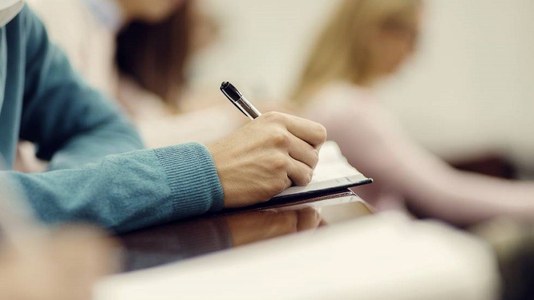 5 cursos per preparar l'examen IELTS
