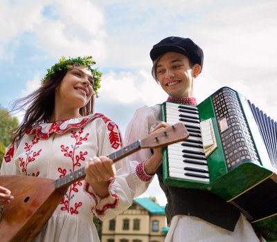 BEQUES CULTURE MOVES PER ARTISTES I PROFESSIONALS CULTURALS