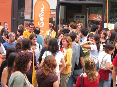 Fes un camp de solidaritat