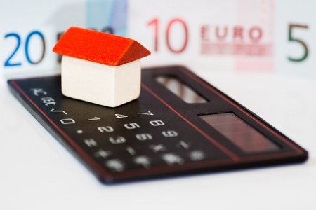 MESURES URGENTS PEL COVID-19 QUE AFECTEN LES PERSONES CONSUMIDORES
