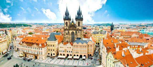 PRÀCTIQUES AL PROGRAMA ESPACIAL DE LA UNIÓ EUROPEA A PRAGA