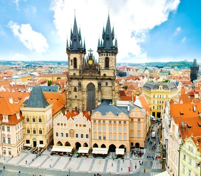 PRÀCTIQUES AL PROGRAMA ESPACIAL DE LA UNIÓ EUROPEA A PRAGA