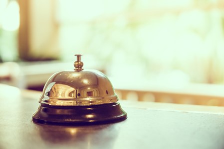 PRÀCTIQUES DE RECEPCIONISTA A ITÀLIA