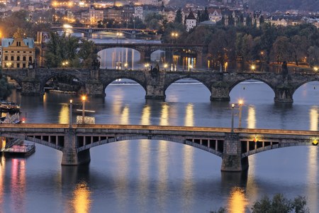 PRÀCTIQUES DE RECURSOS HUMANS A PRAGA